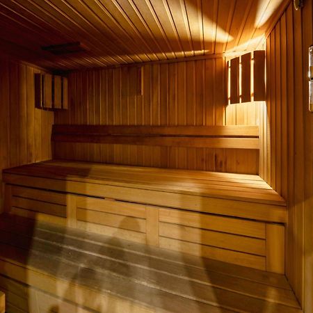 Spa Hotel Grace Forum Γιερεβάν Εξωτερικό φωτογραφία