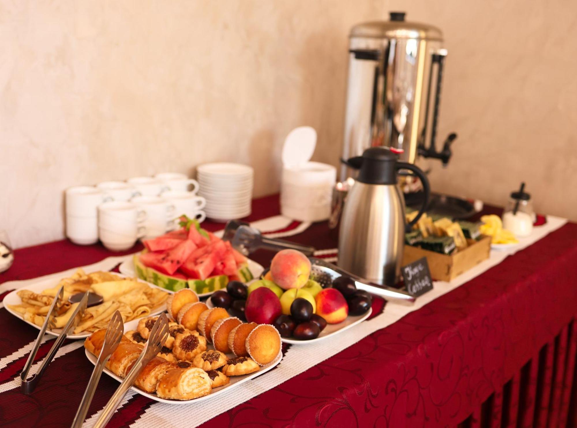 Spa Hotel Grace Forum Γιερεβάν Εξωτερικό φωτογραφία