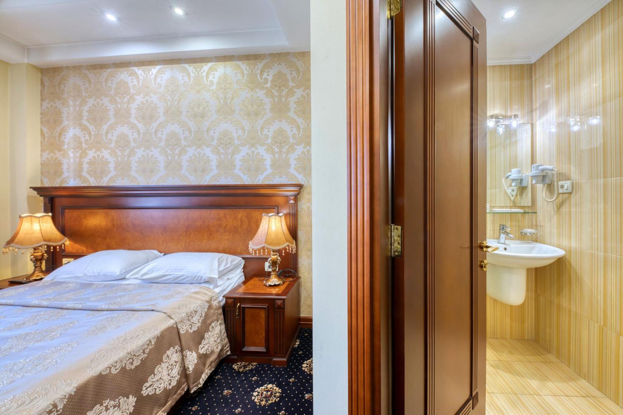 Spa Hotel Grace Forum Γιερεβάν Δωμάτιο φωτογραφία