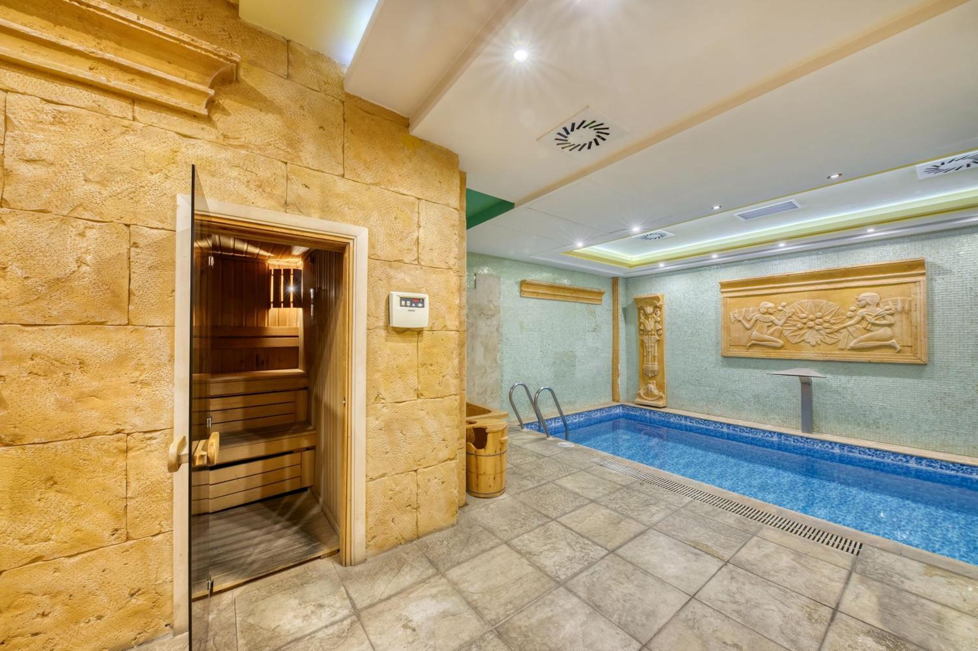 Spa Hotel Grace Forum Γιερεβάν Εξωτερικό φωτογραφία