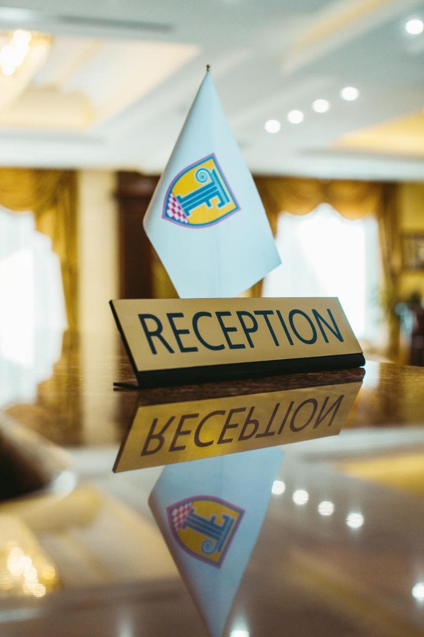 Spa Hotel Grace Forum Γιερεβάν Εξωτερικό φωτογραφία